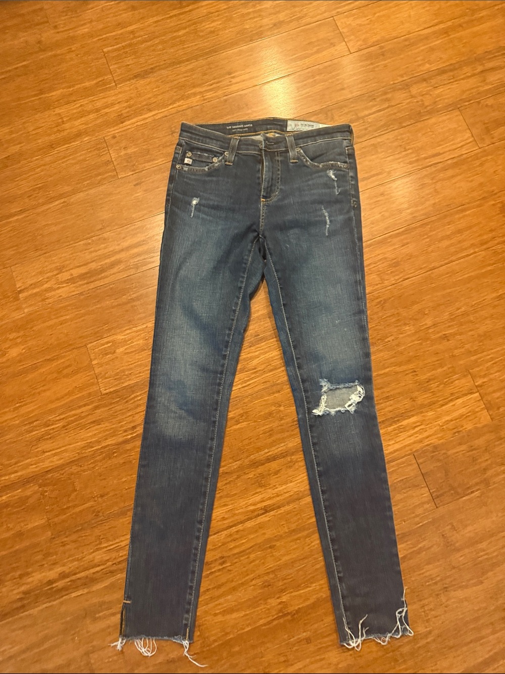 AG Adriano Goldschmied Dark Blue Distressed Skinny Jeans size 25R